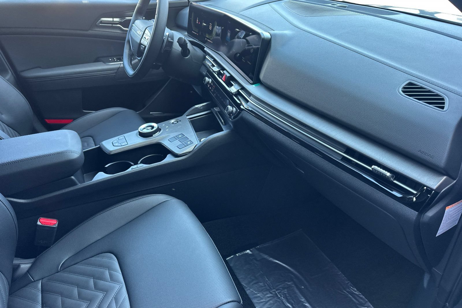 New 2026 Kia Sportage X-Line AWD/4WD image 16