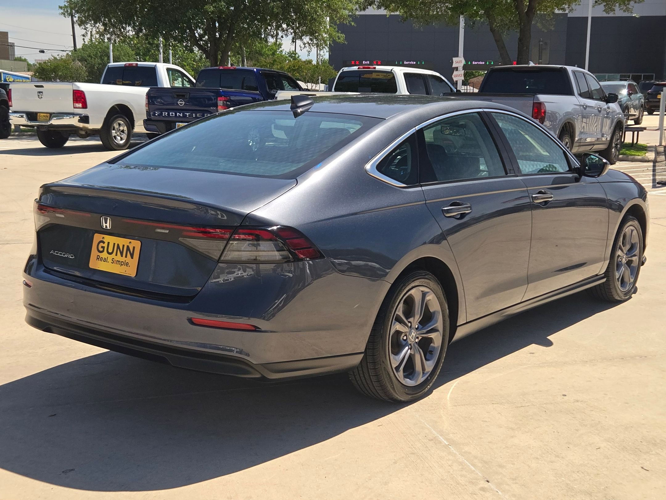 Used 2024 Honda Accord EX image 3