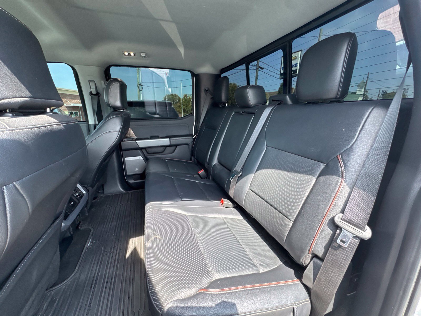 Used 2024 Ford F250 Lariat w/ Chrome Package AWD/4WD image 25