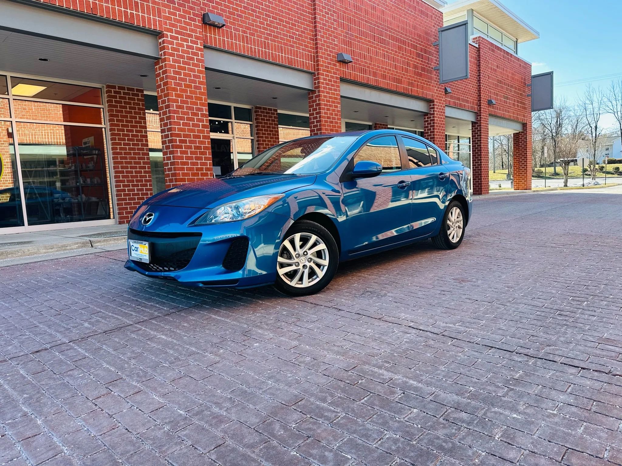 Used 2012 MAZDA MAZDA3 i Grand Touring image 3