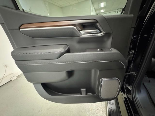 New 2026 GMC Sierra 1500 Denali w/ Denali Reserve Package AWD/4WD image 8