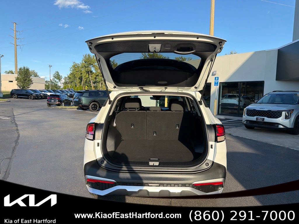 Certified 2023 Kia Sportage LX AWD/4WD image 15