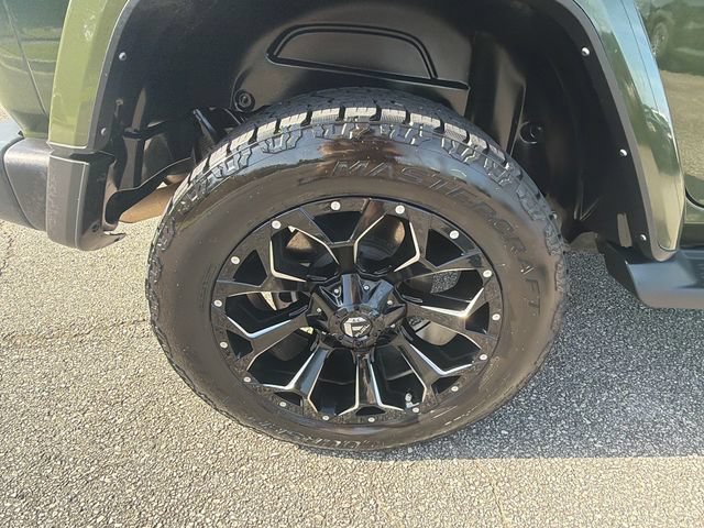Used 2021 Jeep Wrangler Unlimited Sahara w/ Cold Weather Group AWD/4WD image 17