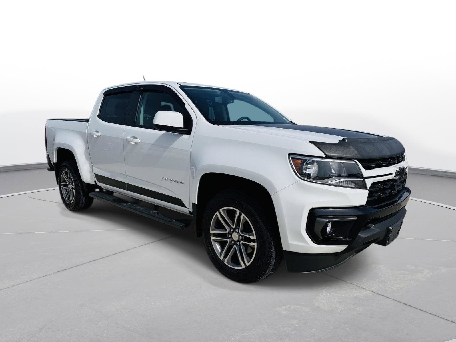 Used 2021 Chevrolet Colorado LT w/ LT Convenience Package image 2