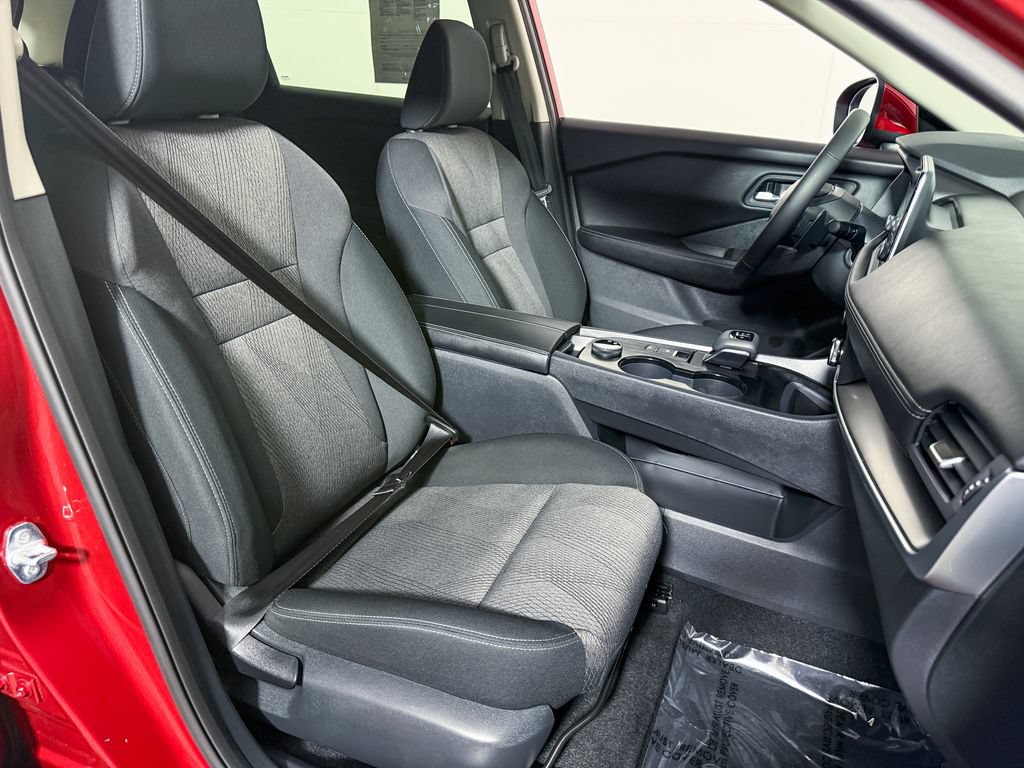 Certified 2026 Nissan Rogue SV w/ Cold Weather Package AWD/4WD image 15