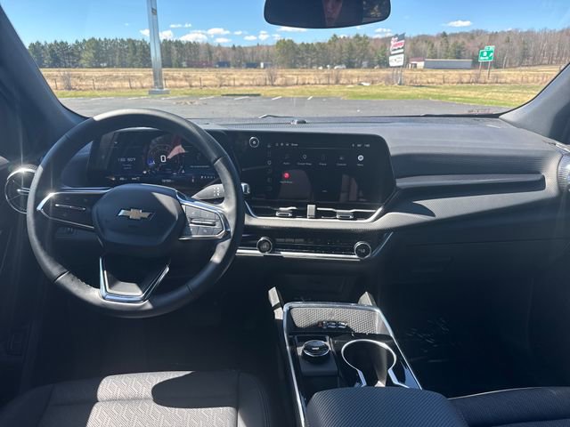 Used 2026 Chevrolet Equinox LT w/ Convenience Package II AWD/4WD image 14
