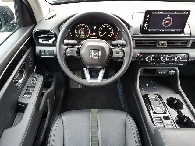 Certified 2025 Honda Pilot EX-L image 13