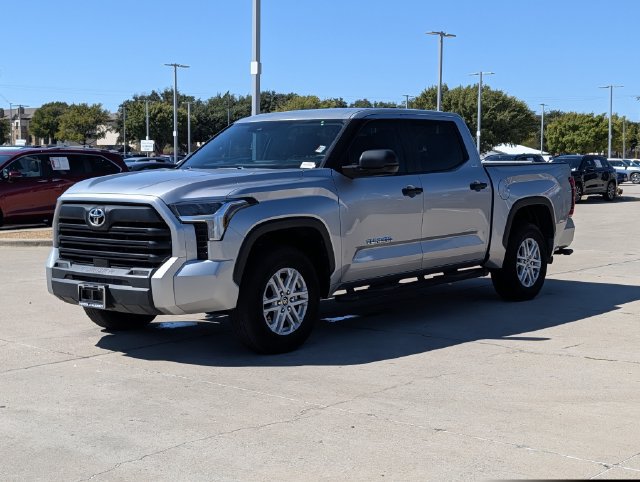 Used 2024 Toyota Tundra SR5 AWD/4WD image 10