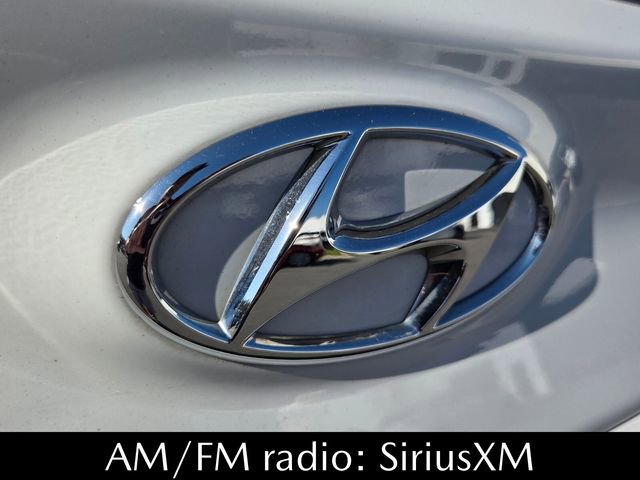 Used 2021 Hyundai Kona Night image 11