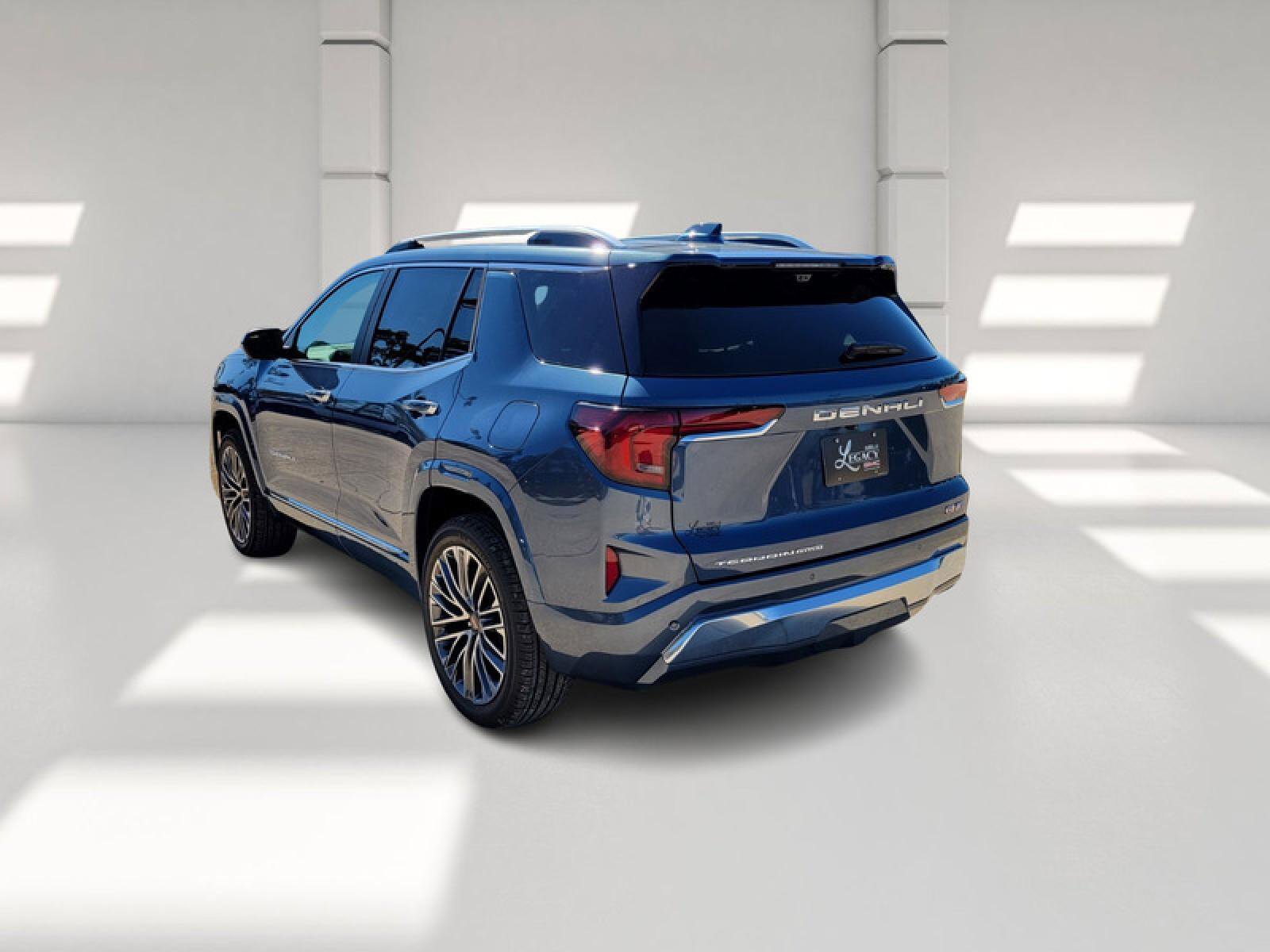 New 2026 GMC Terrain Denali w/ LPO, Floor Liner Package AWD/4WD image 5