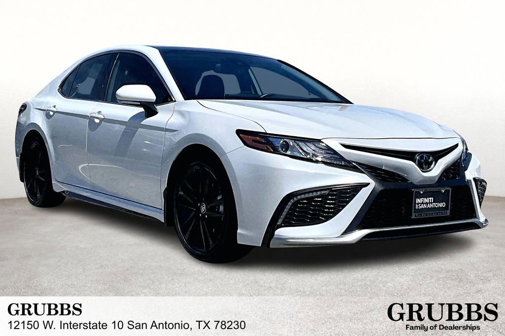 Used 2023 Toyota Camry XSE image 1