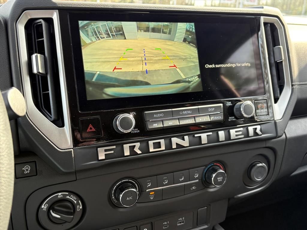 Certified 2025 Nissan Frontier SV image 11