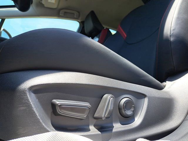 New 2025 Toyota Prius XSE image 15