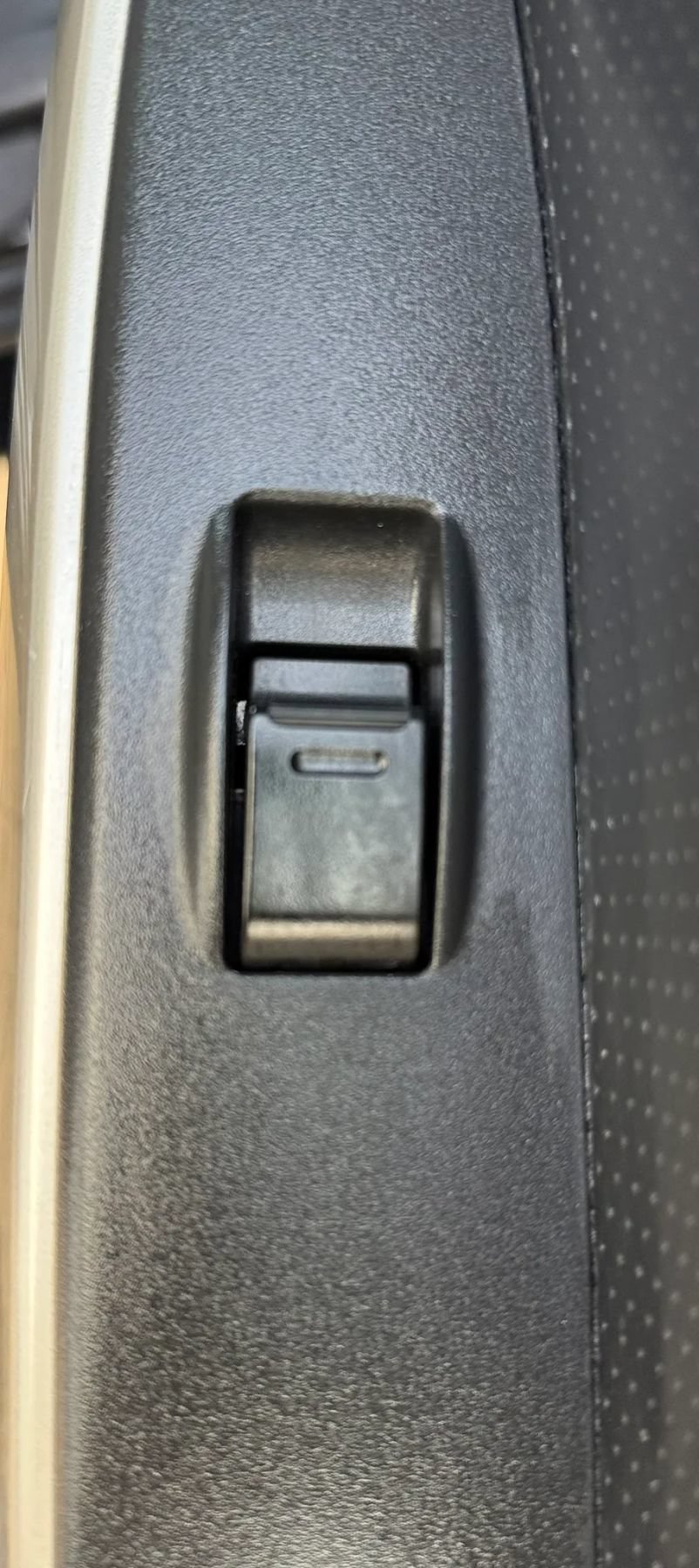 Used 2006 Scion xA FWD image 25