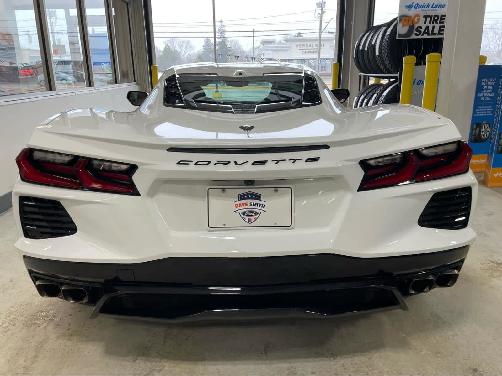 Used 2023 Chevrolet Corvette Stingray Preferred Cpe RWD image 7