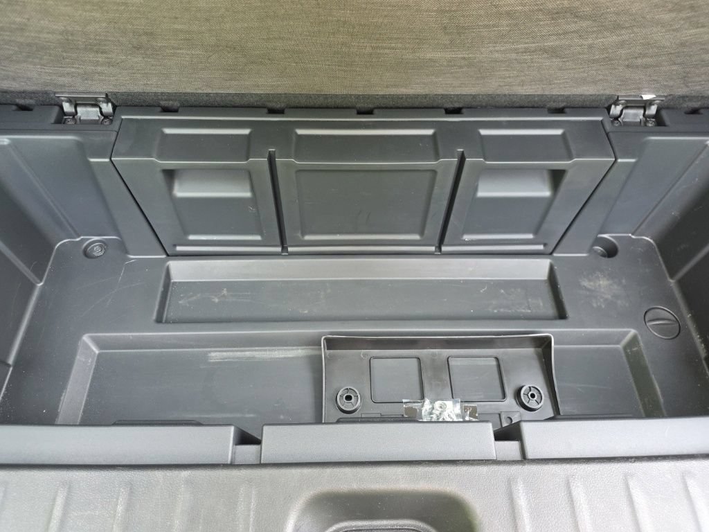 Used 2024 Nissan Pathfinder SV AWD/4WD image 36