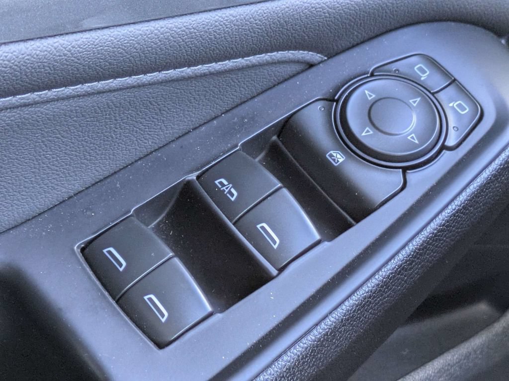 Used 2023 Chevrolet Traverse LT AWD/4WD image 25