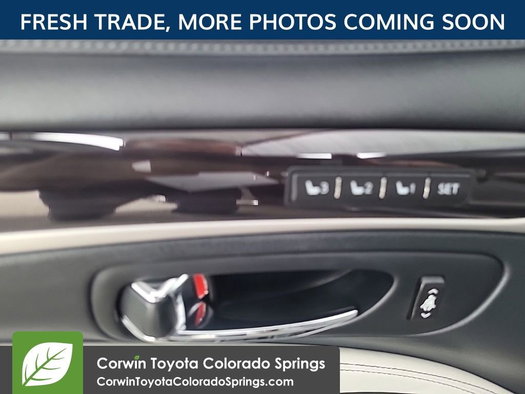 Used 2014 Lexus LS 460 AWD w/ Comfort Package image 11