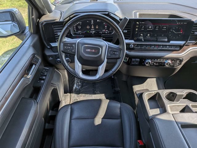 Used 2025 GMC Sierra 1500 SLT AWD/4WD image 16