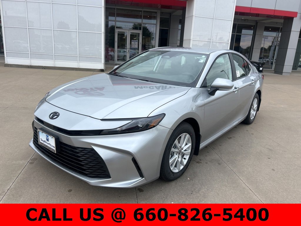 New 2026 Toyota Camry LE image 2