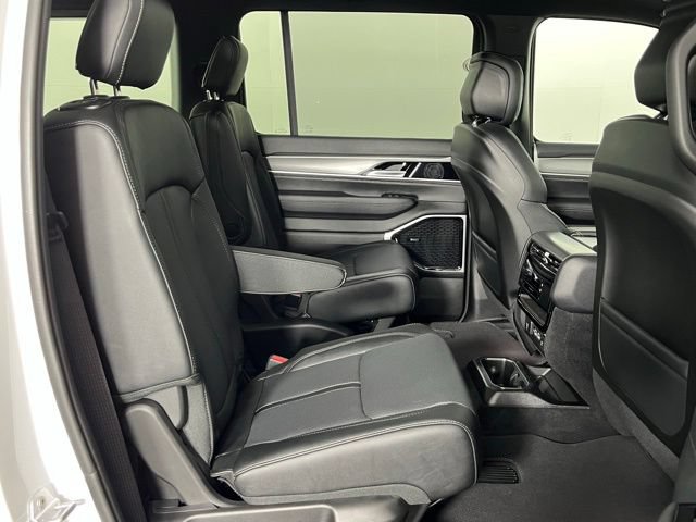 New 2026 Jeep Grand Wagoneer Limited w/ Premium Group II AWD/4WD image 31
