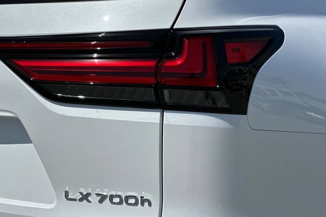 New 2026 Lexus LX 700h Luxury AWD/4WD image 7
