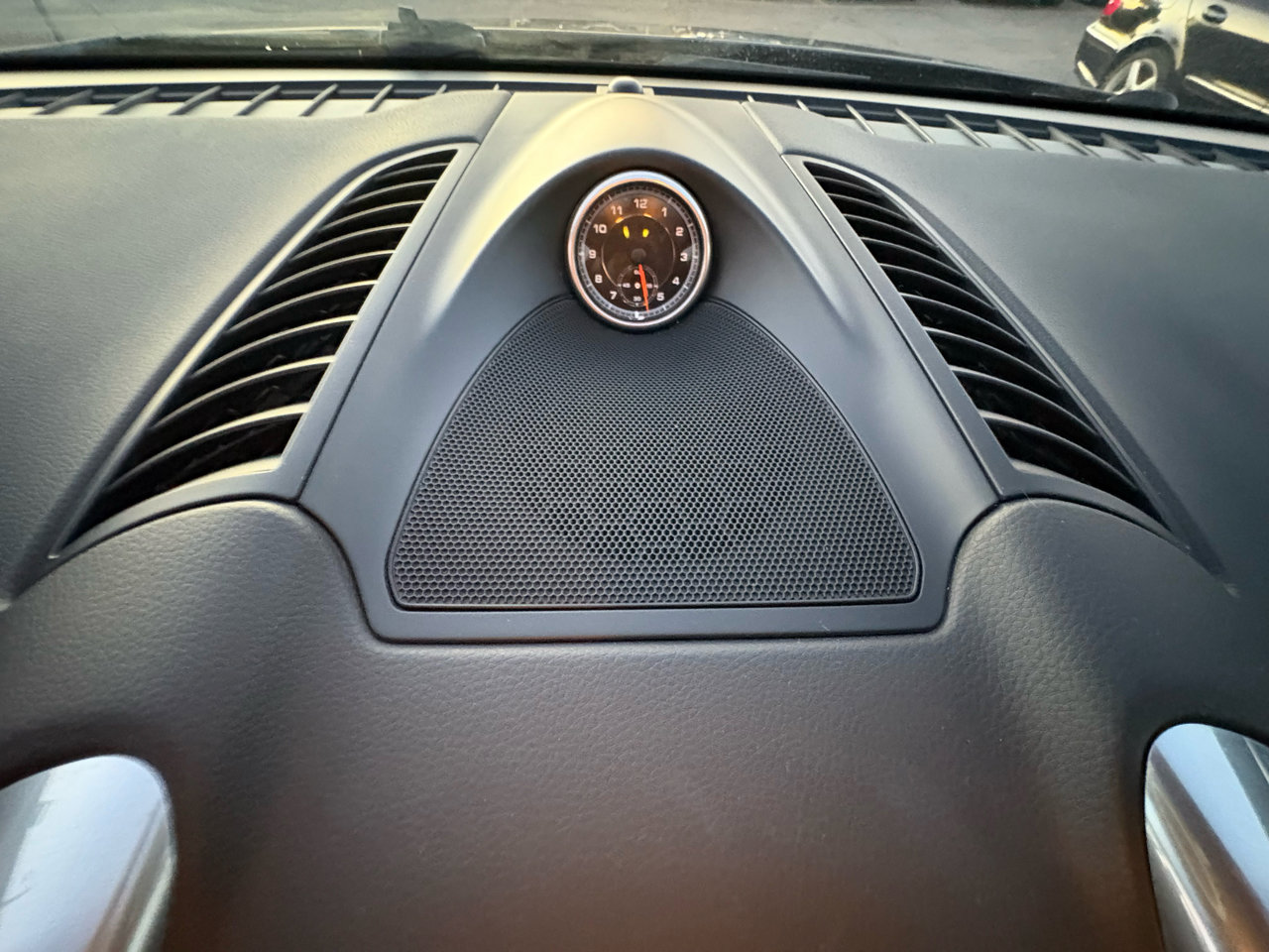 Used 2013 Porsche Cayenne S image 19