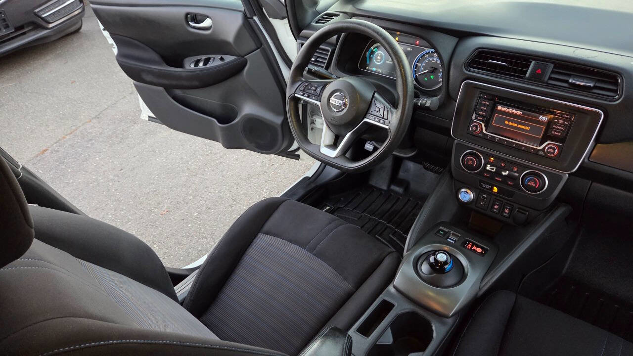 Used 2019 Nissan Leaf S w/ S Charge Package image 41