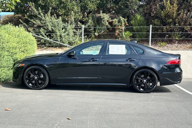 Used 2024 Jaguar XF R-Dynamic SE AWD/4WD image 2