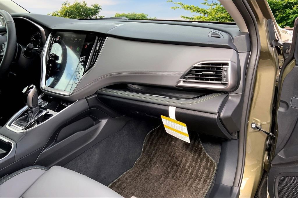 Certified 2025 Subaru Outback Onyx Edition image 25