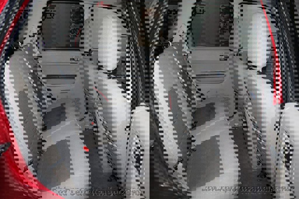 Used 2008 Ford Escape XLT image 24