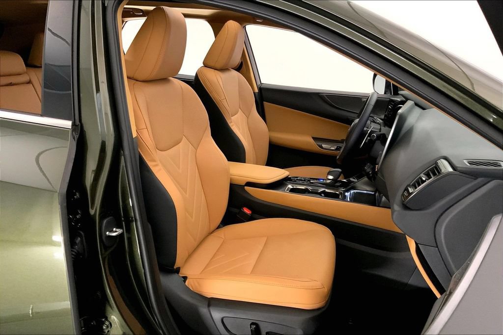 Used 2025 Lexus NX 350 AWD w/ Accessory Package (2T) image 6