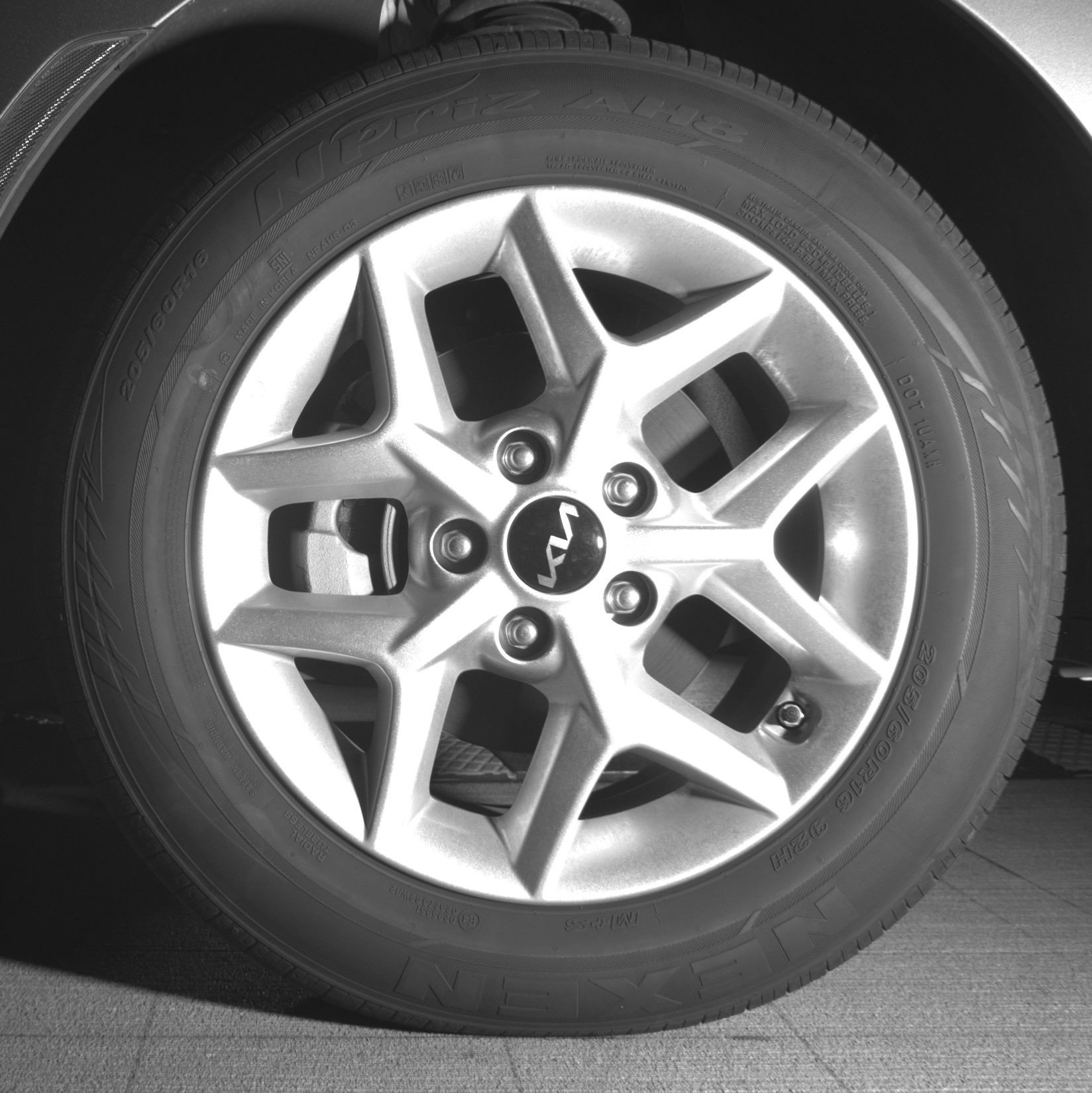 Used 2025 Kia Soul LX w/ LX Technology Package FWD image 12