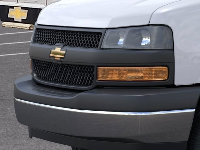 New 2026 Chevrolet Express 3500 w/ Power Convenience Package RWD image 13