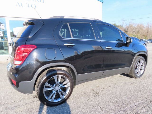 Used 2019 Chevrolet Trax LT w/ Driver Confidence Package FWD image 9
