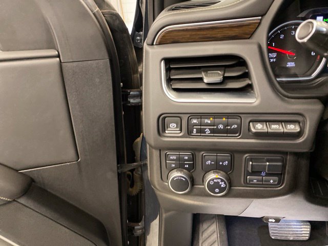 Certified 2021 Chevrolet Tahoe Premier w/ Premium Package AWD/4WD image 19