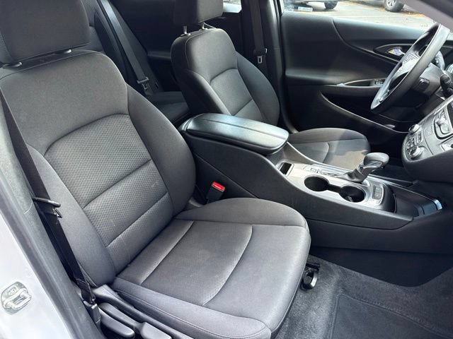 Used 2024 Chevrolet Malibu LT FWD image 26