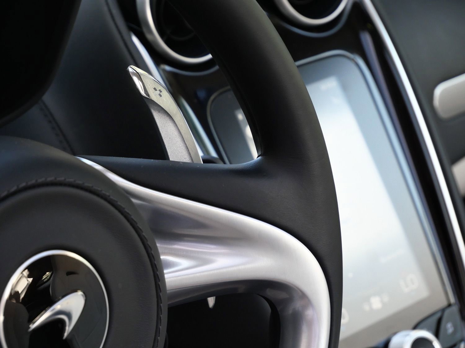 Used 2023 McLaren GT RWD image 12