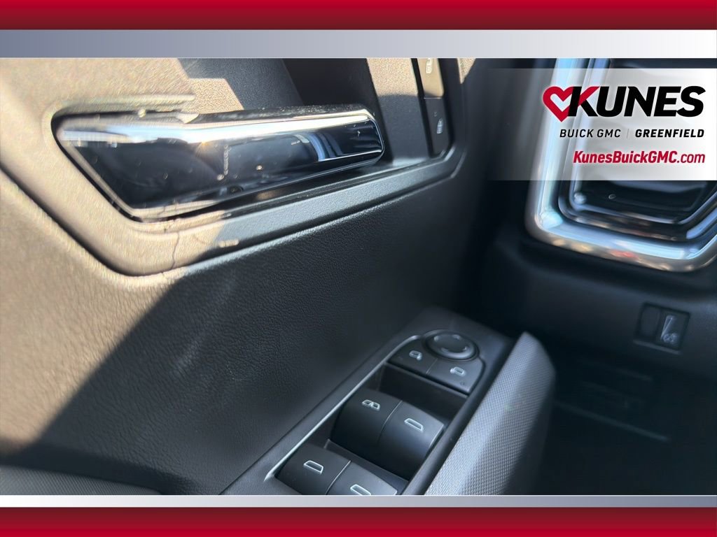 New 2026 GMC Canyon Elevation w/ Convenience Package image 28