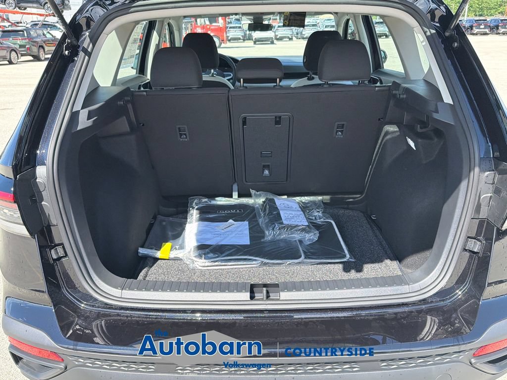 New 2026 Volkswagen Taos S FWD image 18