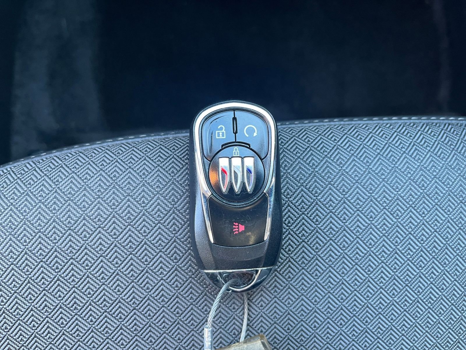 Used 2025 Buick Encore GX Preferred image 21