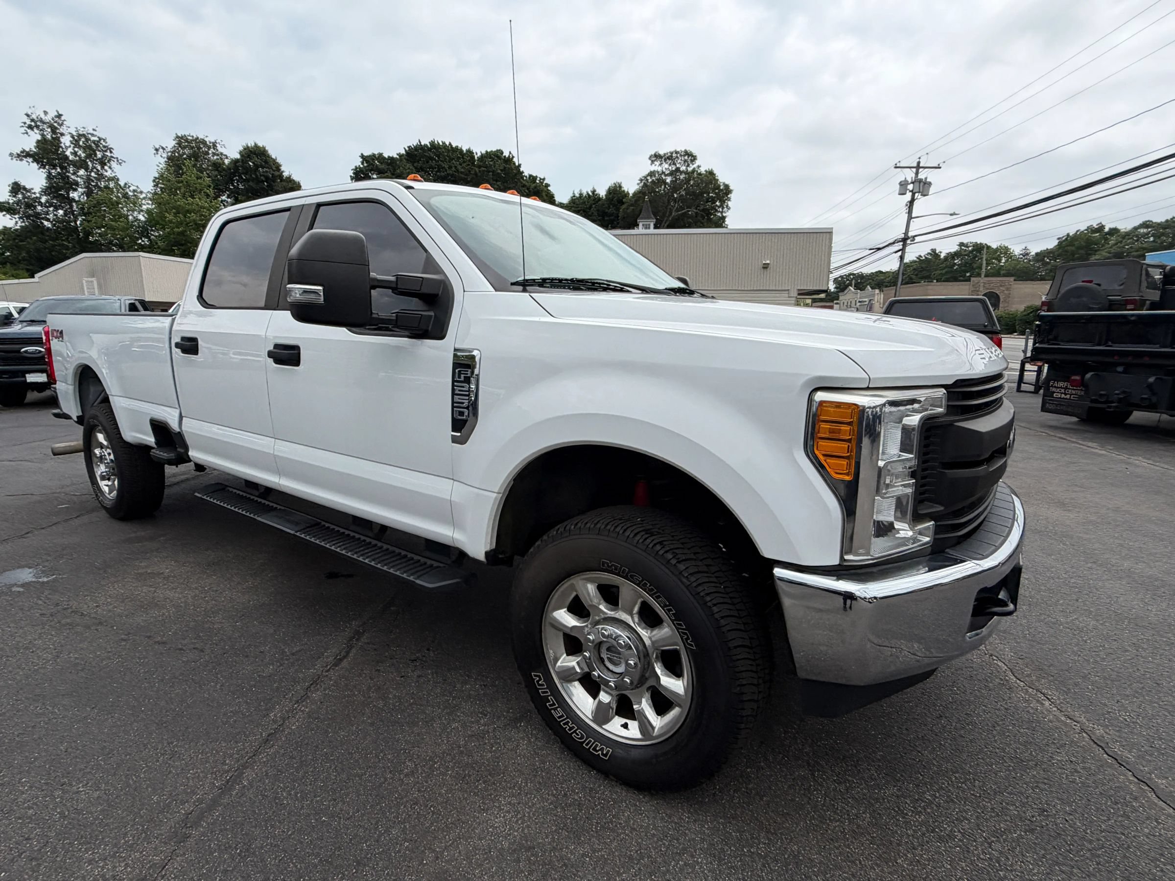 Used 2017 Ford F250 XL w/ Power Equipment Group AWD/4WD image 10