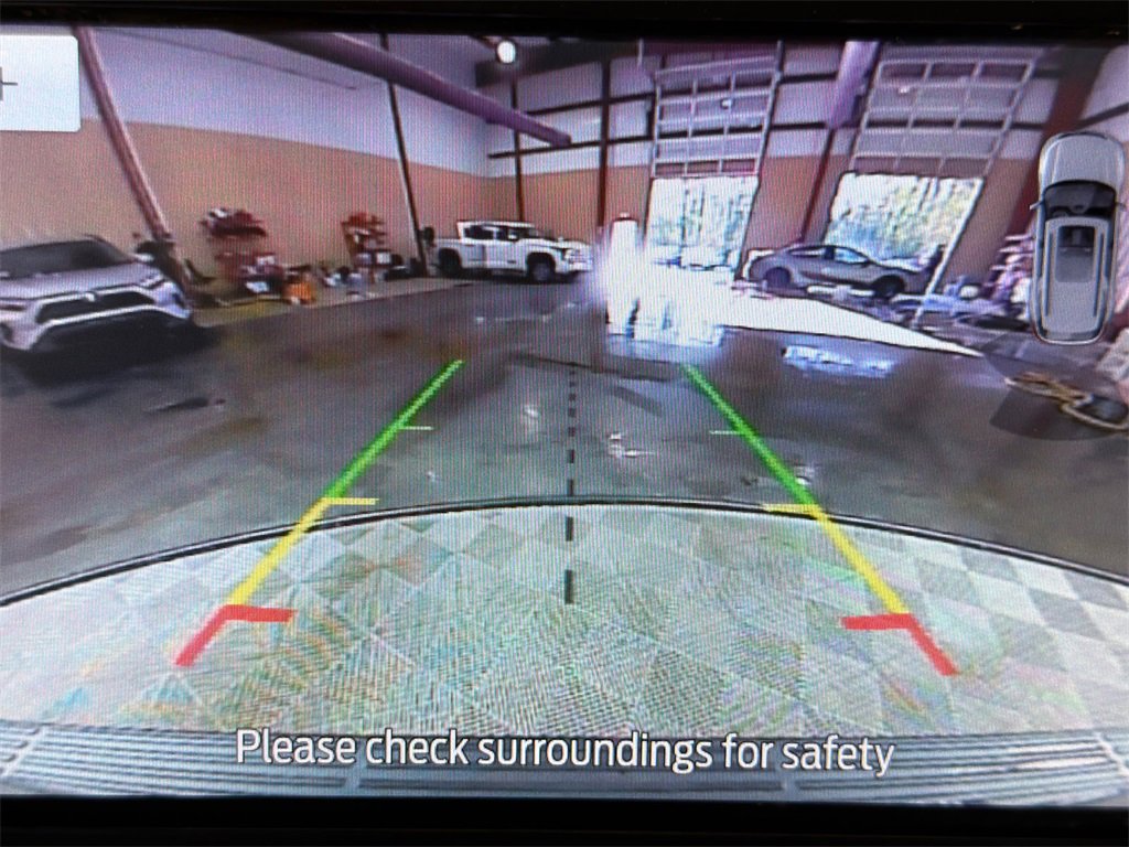 Used 2020 Ford Expedition XLT w/ Equipment Group 202A image 30