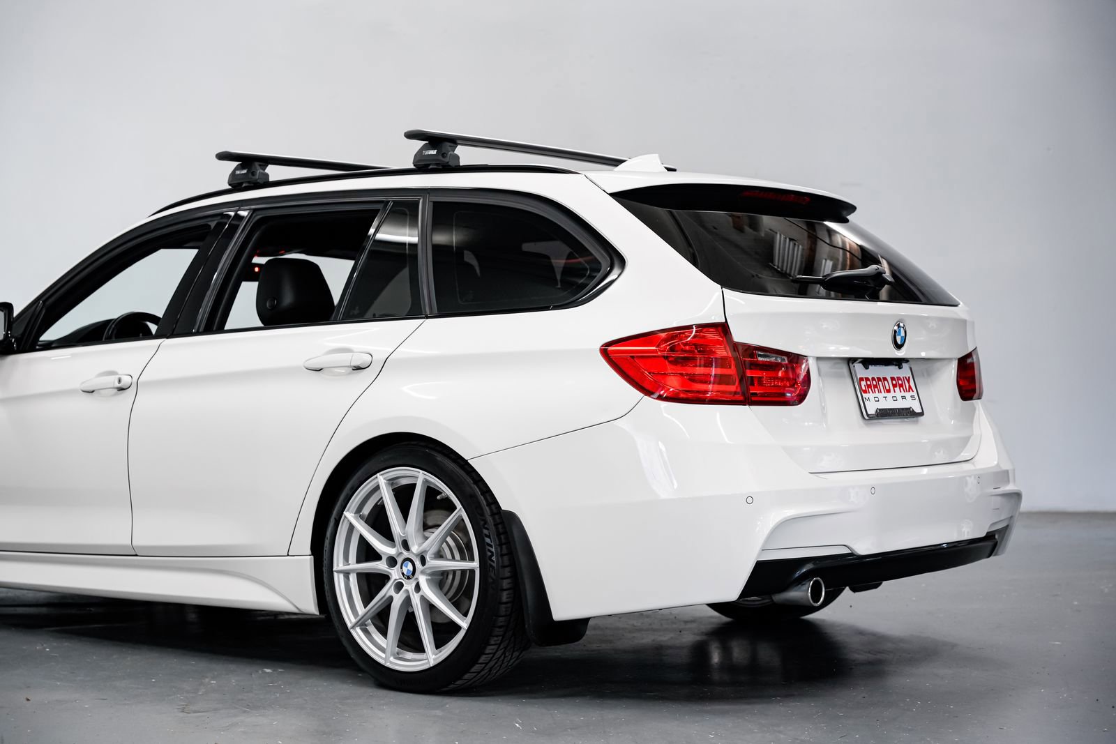 Used 2015 BMW 328d xDrive Wagon AWD/4WD image 41