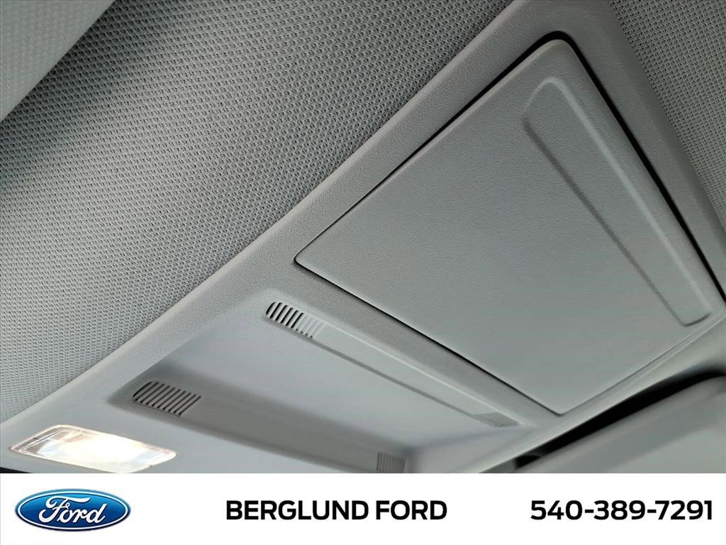 Used 2024 Ford Maverick XLT image 30