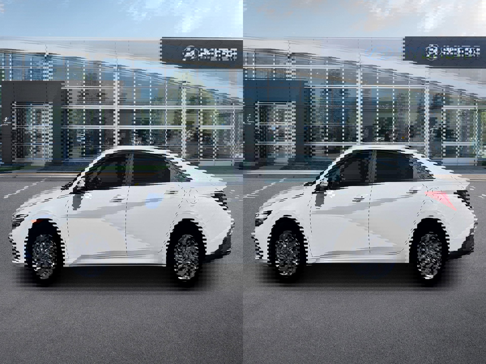 New 2026 Hyundai Elantra Blue image 3