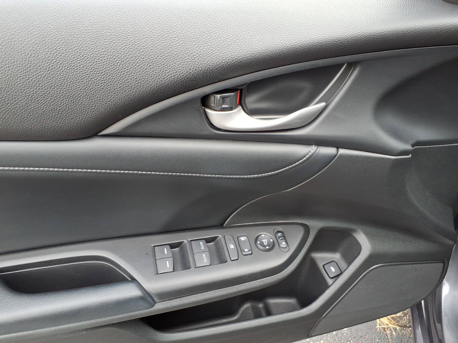 Used 2022 Honda Insight Touring image 13