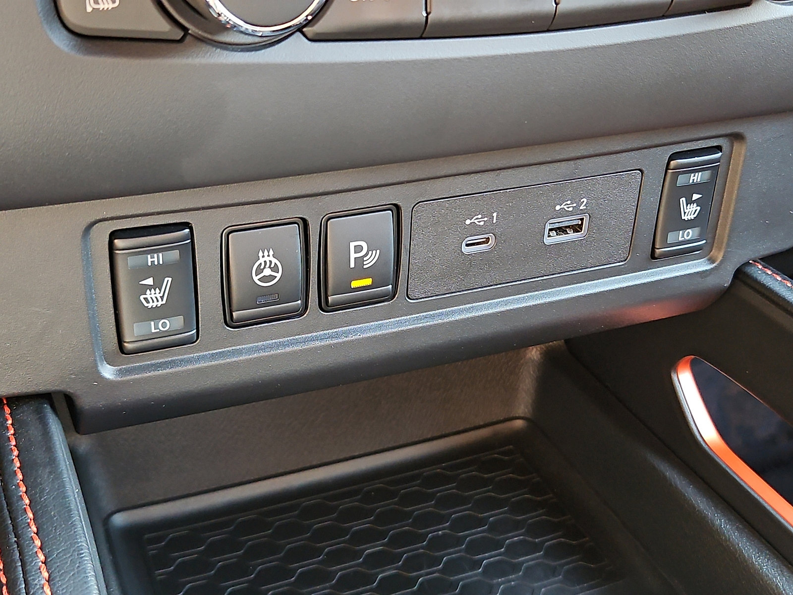 Certified 2024 Nissan Frontier PRO-4X w/ Pro Convenience Package image 23