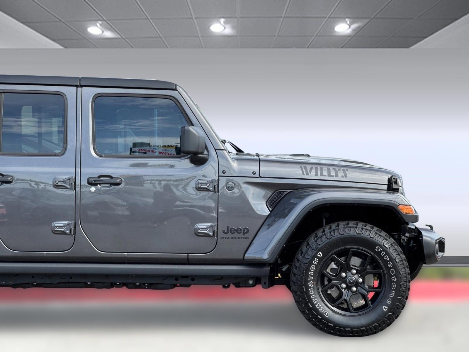 Used 2025 Jeep Gladiator Willys image 34