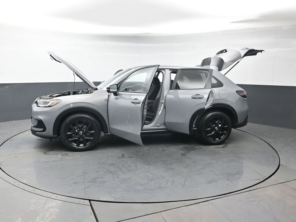 Certified 2024 Honda HR-V Sport image 44